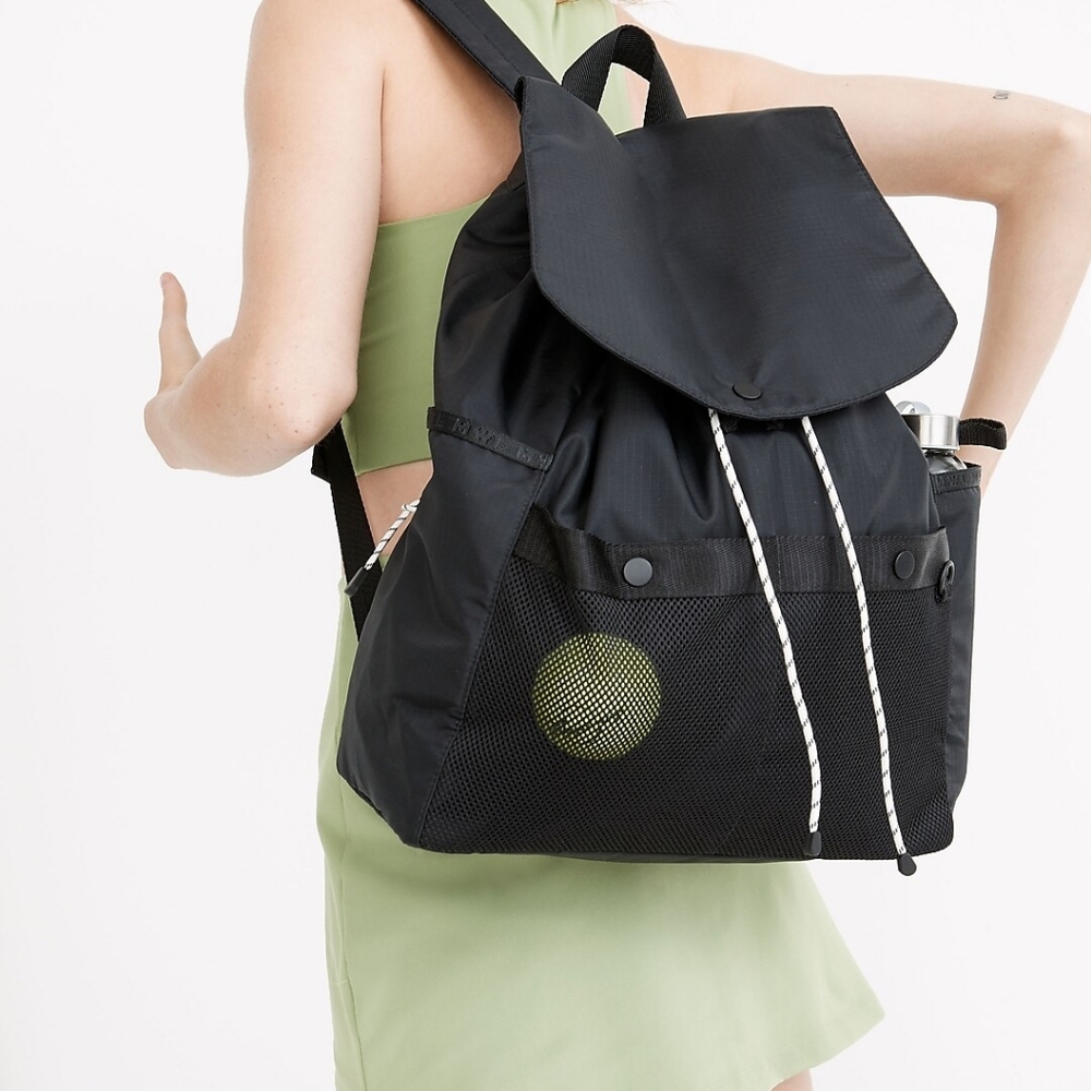 The Madewell (Re)sourced Ripstop Nylon Backpack - Picture 3 of 3